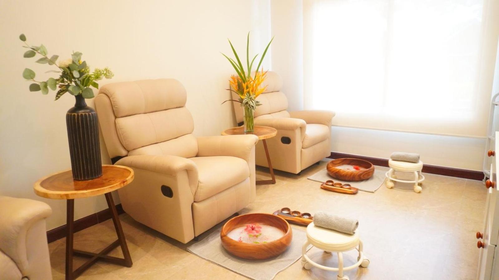 La Jolla Luxury Beach Resort Bagac Ngoại thất bức ảnh